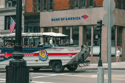 L'allerta delle grandi banche americane: il mercato azionario rischia un brusco stop