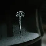 Il crollo dell'Hi Tech ha travolto anche Apple e Tesla: i timori di una bolla speculativa