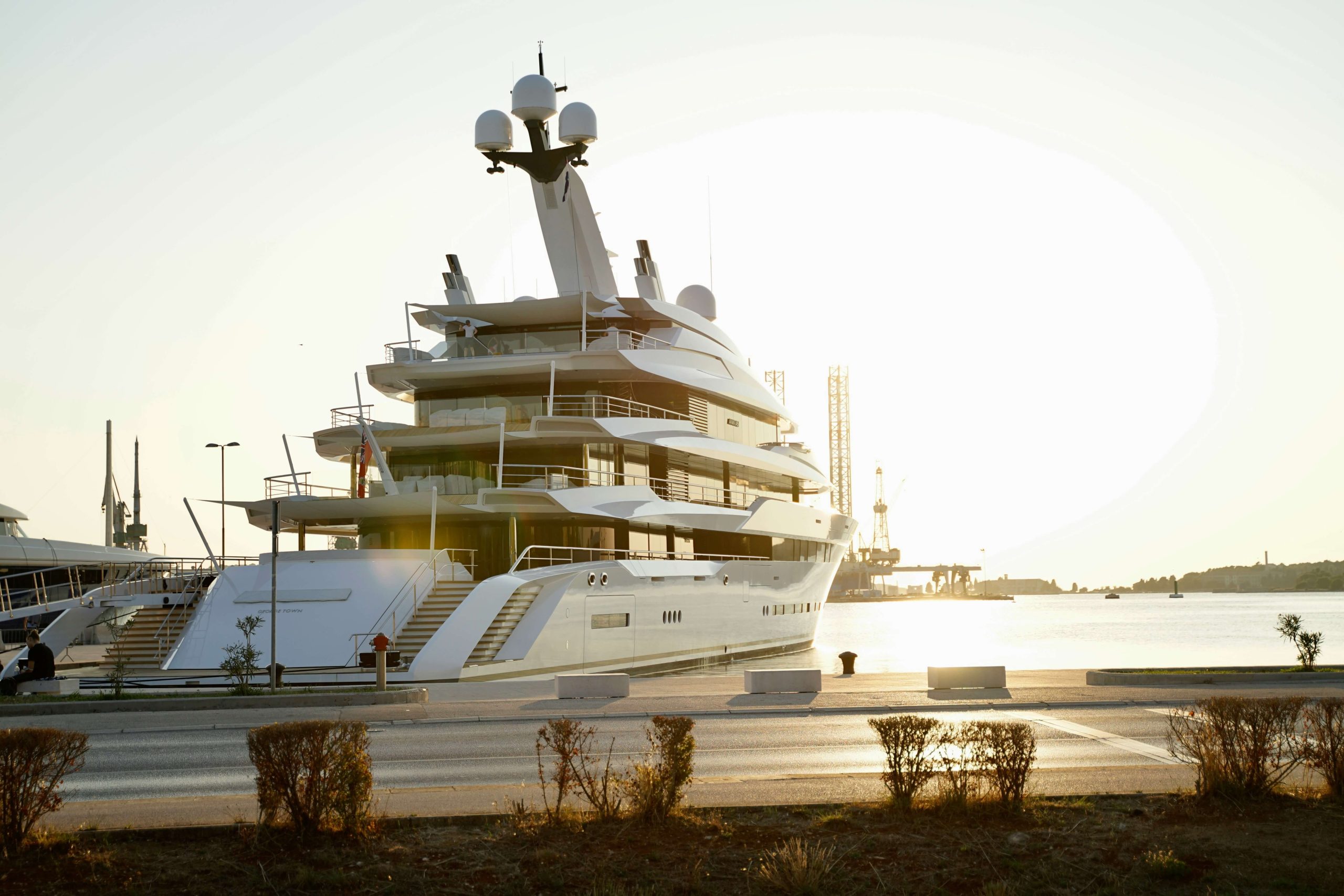 Ricchezza, in crescita il numero dei miliardari asiatici: vacilla il primato americano